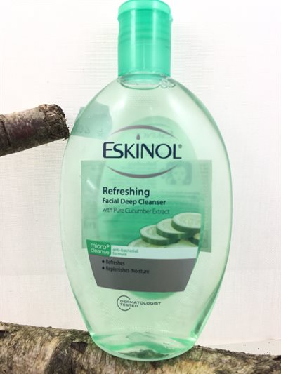 Eskinol with pure Cucamber Extract -  Facial Deep Cleanser 225 Ml (UDSOLGT)