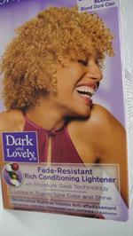 Dark & Lovely hair color Natural Light Golden Blonde Colour 384 (UDSOLGT)